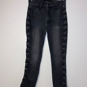 Black Denim Tie-Down Jeans 👖